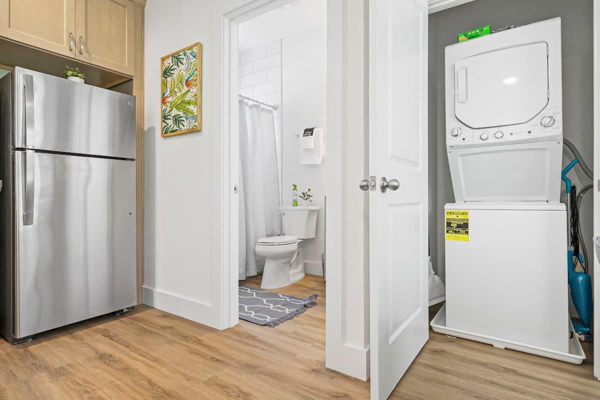 New Private In Uptown St Aug Walk Everywhere Apartment *